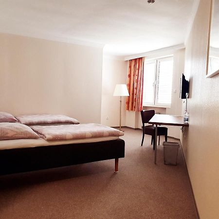 Hotel Pause Hofheim am Taunus Buitenkant foto